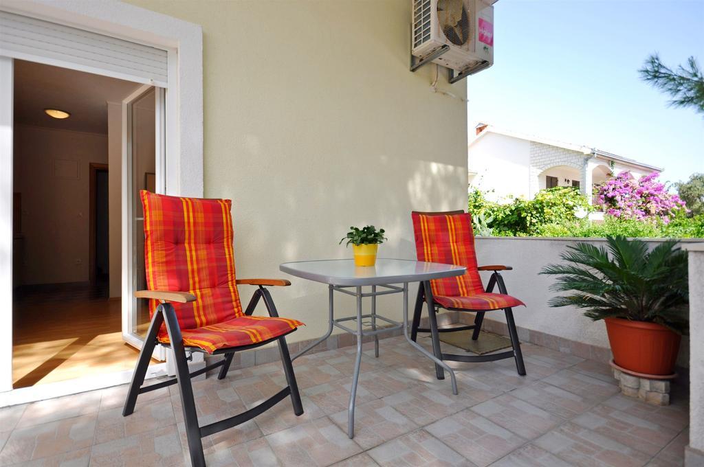 Apartments Blazenka Trogir Exterior foto