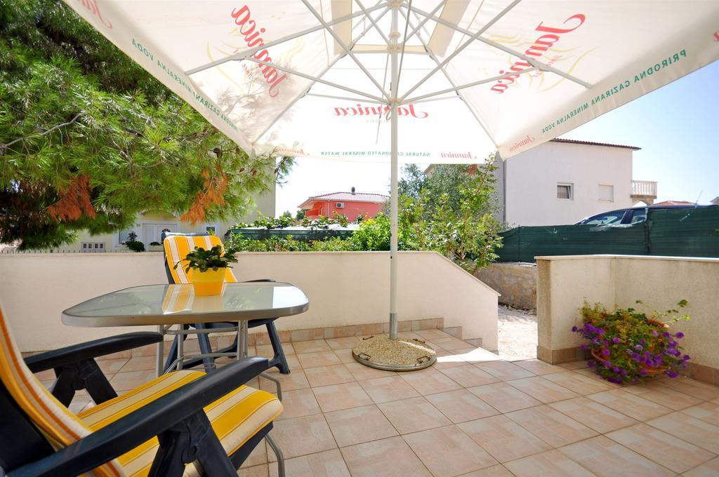 Apartments Blazenka Trogir Exterior foto