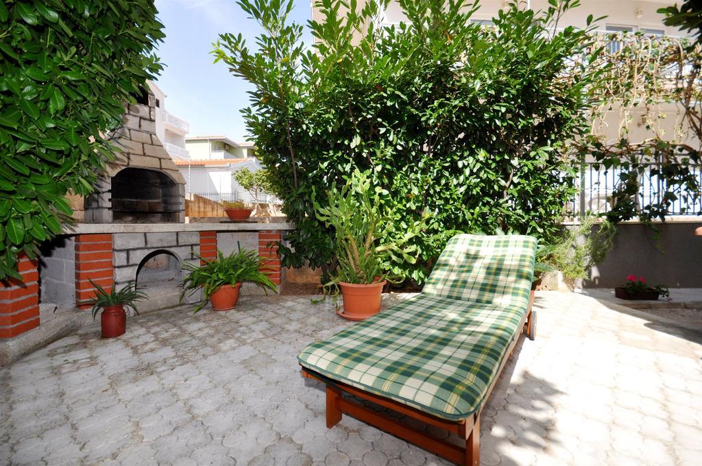 Apartments Blazenka Trogir Exterior foto